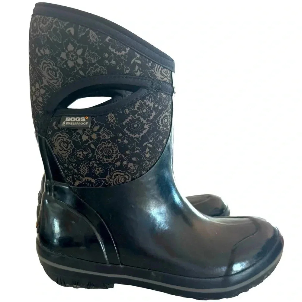 Women’s  Bogs Plimsoll Quilted Floral Mid Waterproof Insulated Boot Black Size 9